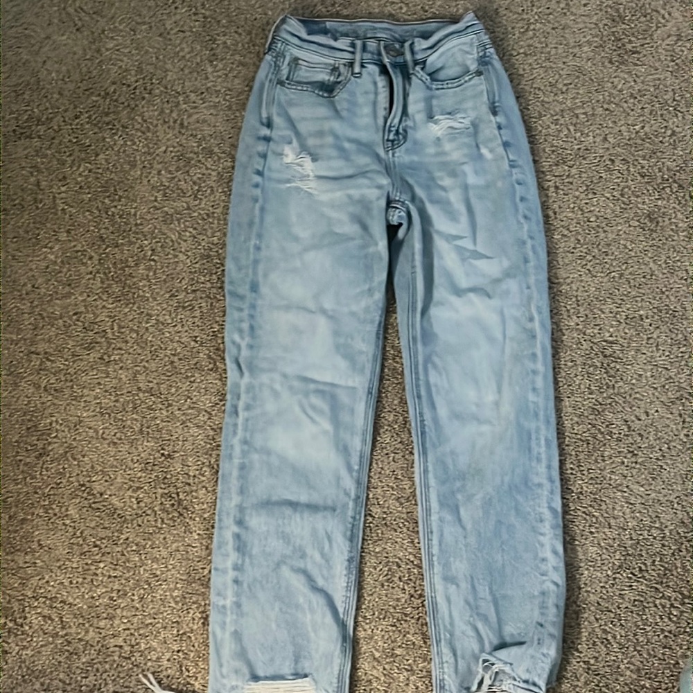 american eagle high rise boyfriend jeans